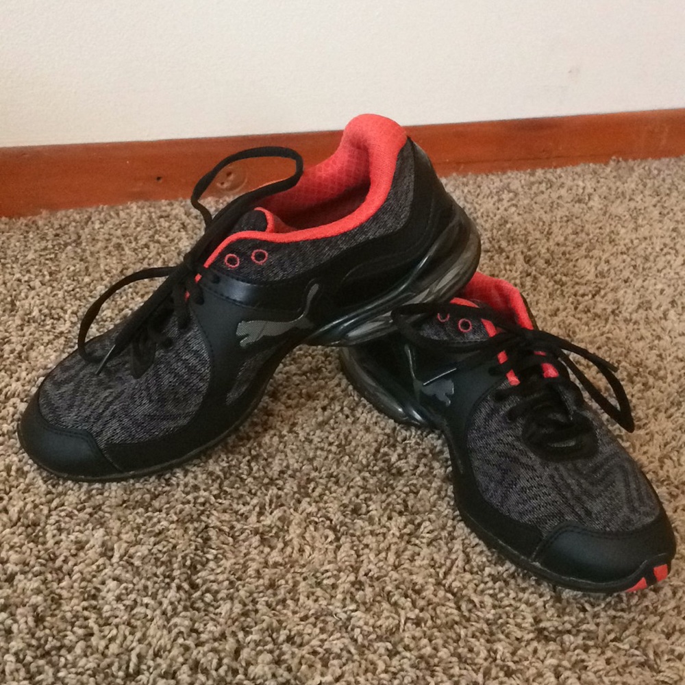 Puma Tennis Shoes